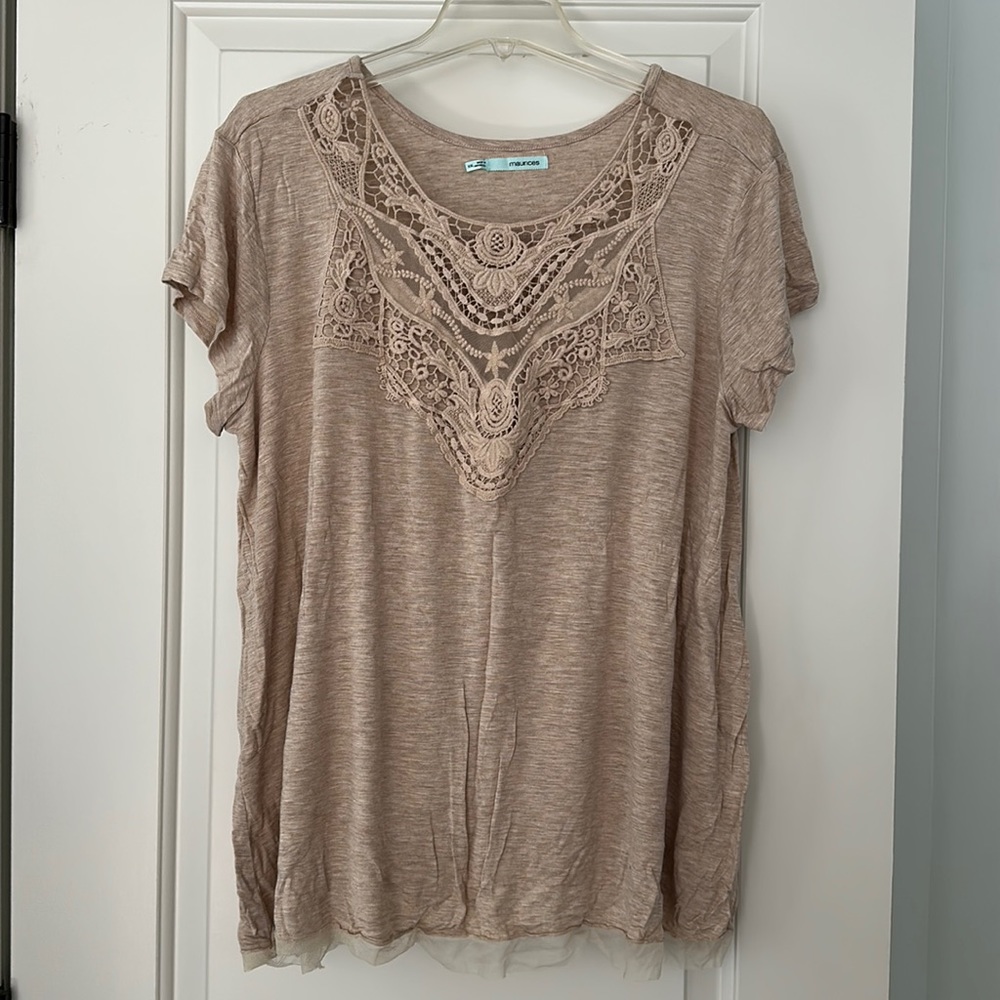 Maurice’s women’s tan top